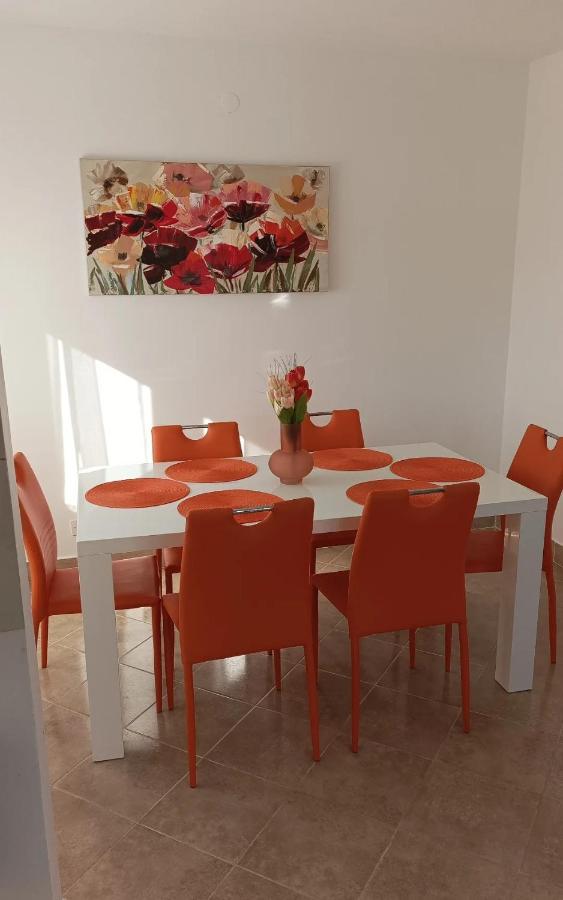 Family Apartments Tomy Пунат Экстерьер фото