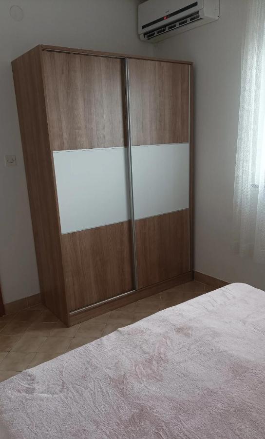 Family Apartments Tomy Пунат Экстерьер фото