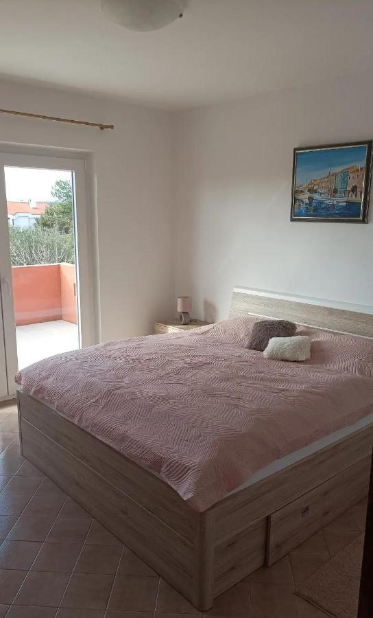 Family Apartments Tomy Пунат Экстерьер фото