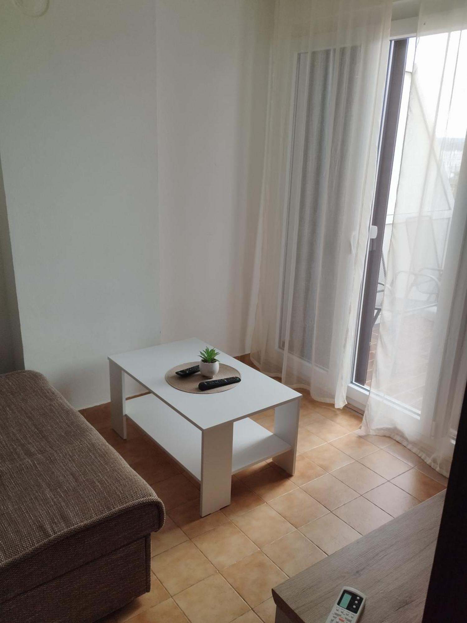Family Apartments Tomy Пунат Экстерьер фото