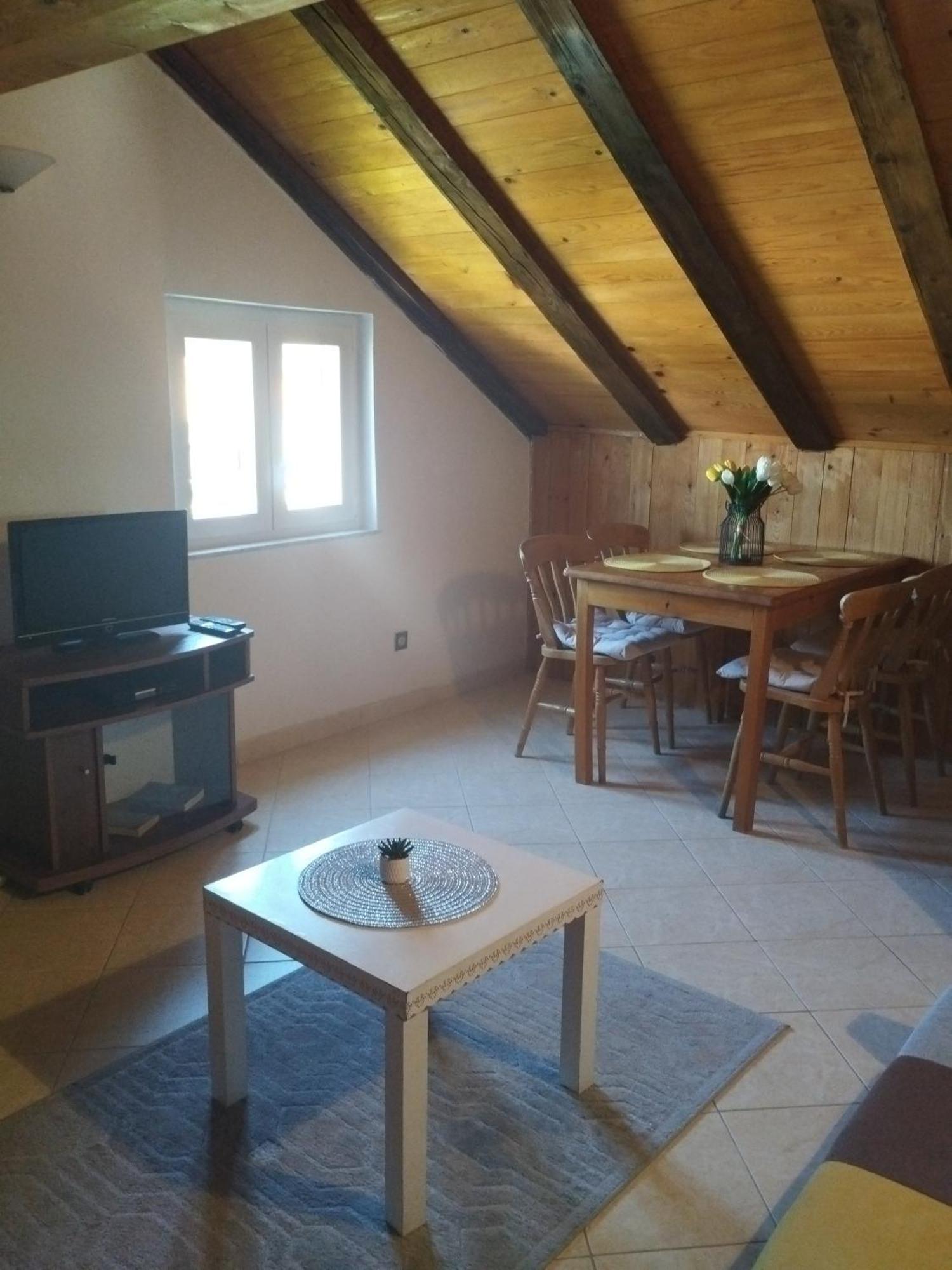 Family Apartments Tomy Пунат Экстерьер фото